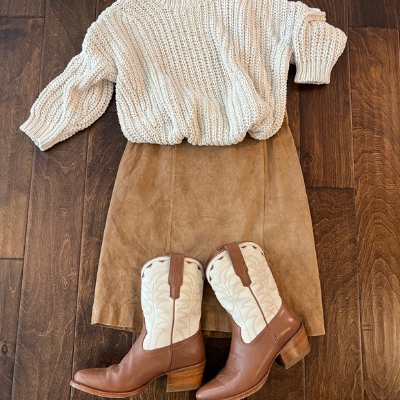 Vintage brown Leather suede skirt Faded Glory size S EUC Yellowstone - Picture 6 of 6